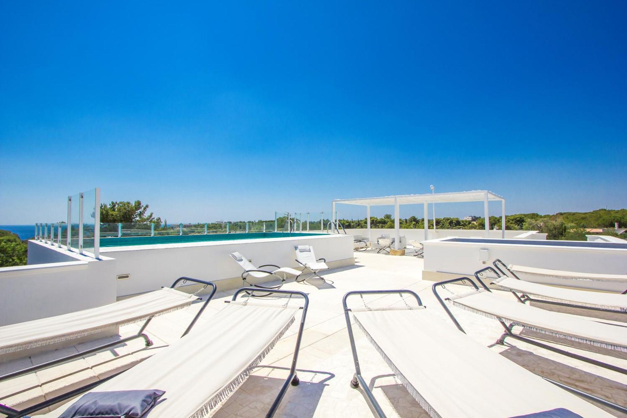 Aparthotel Residence Ludovica - Piscina Panoramica Vista Mare Santa Maria al Bagno Exterior foto